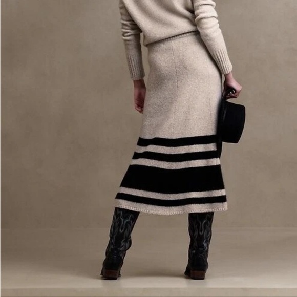 [M]Banana Republic Tulsi Sweater Skirt Everest Oatmeal Black Stripe A-Line - Picture 3 of 12